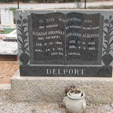 D - Vanne :: Surnames - D