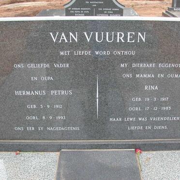 VUUREN Hermanus Petrus, van 1912-1993 &amp; Rina 1917-1985