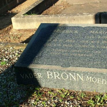 BRÖNN Frederick 1864-1959 &amp; Maria KOK 1867-1944