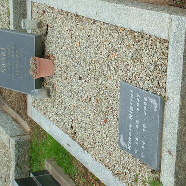 SWART Francina nee DU TOIT 1909-1977 :: NIGRINI Kinnie 1947-2006