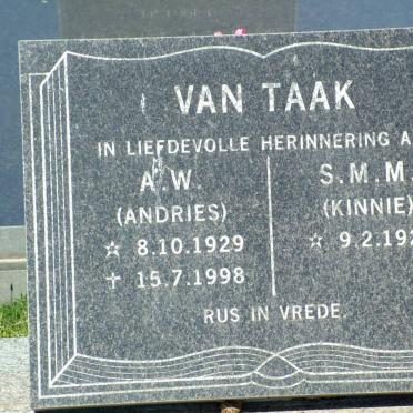 TAAK A.W., van 1929-1998 &amp; S.M.M. 1922-