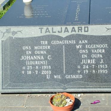 TALJAARD Jurie J. 1913-1995 &amp; Johanna C. LOURENS 1918-2010