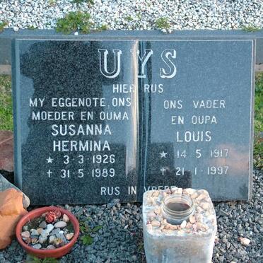 UYS Louis 1917-1997 &amp; Susanna Hermina 1926-1989