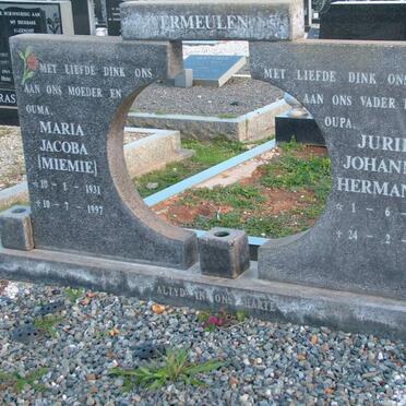 VERMEULEN Jurie Johannes Hermanus 1894-1978 &amp; Maria Jacoba 1931-1997