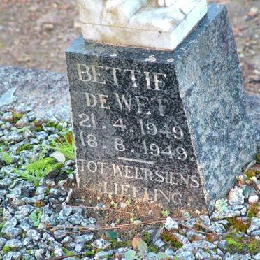 WET Bettie, de 1949-1949