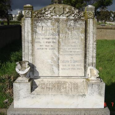 DUNSDON Arthur J. 1882-1961 &amp; Mara G.G EWAN 183?- :: DUNSDON Evelyn S. 1925-1927