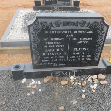 SMIT Jakobus Johannes N. 1913-1974 &amp; Beatrix Maria G. 1909-1990