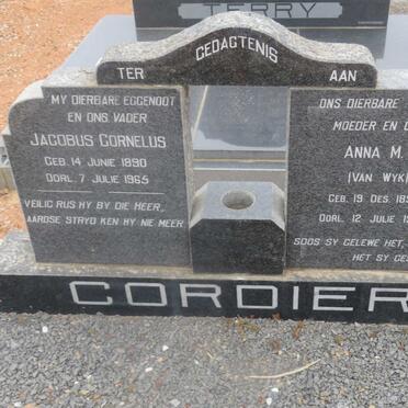 CORDIER Jacobus Cornelus 1890-1965 &amp; Anna M.B. VAN WYK 1896-1984