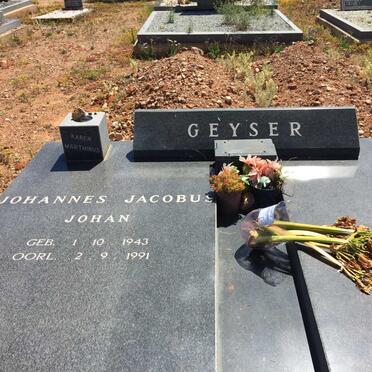 GEYSER Johannes Jacobus 1943-1991 :: UHLENHAUT Peter Johan 1996-1999