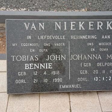 NIEKERK Tobias John Bennie, van 1918-1990 &amp; Johanna Maria DELPORT 1924-2007