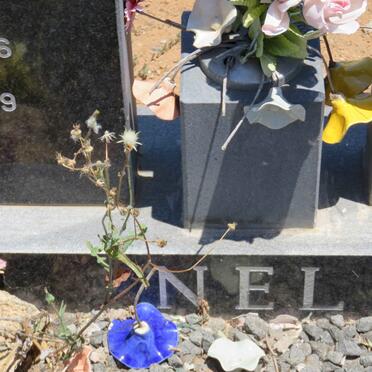 NEL Frikkie 1906-1979 &amp; Sina 1917-2007