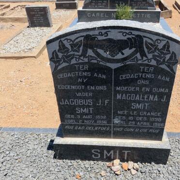 SMIT Jacobus J.F. 1892-1956 &amp; Magdalena J. LE GRANGE 1898-1986