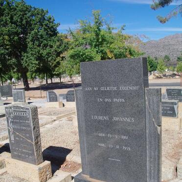 ESTERHUIZEN Lourens Johannes 1912-1959 &amp; Cecile 1914-2003