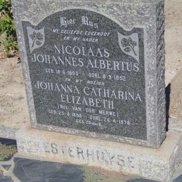 ESTERHUYSE Nicolaas Johannes Albertus 1893-1952 &amp; Johanna Catharina Elizabeth van der MERWE 1898-1978