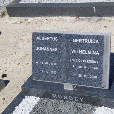 MUNDEY Albertus Johannnes 1912-2007 &amp; Gertruida Wilhelmina du PLESSIS 1928-2008