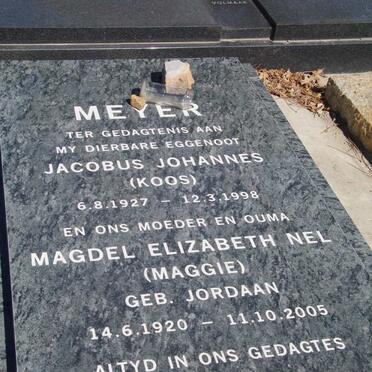 MEYER Jacobus Johannes 1927-1998 &amp; Magdel Elizabeth Nel JORDAAN 1920-2005
