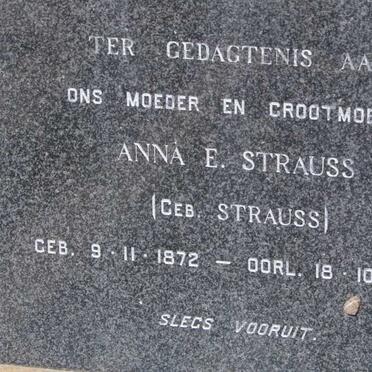 STRAUSS Anna E. nee STRAUSS 1872-1968