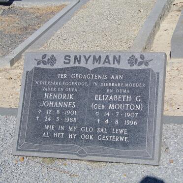 SNYMAN Hendrik Johannes 1901-1988 &amp; Elizabeth G. MOUTON 1907-1996