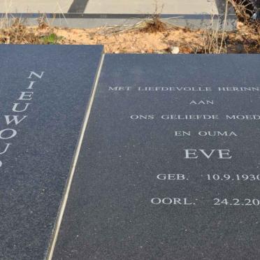 NIEUWOUDT Eve 1930-2011
