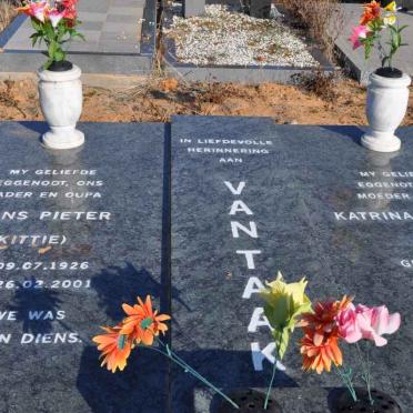 TAAK Frans Pieter, van 1926-2001 &amp; Katrina Elizabeth 1933-