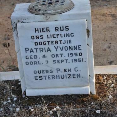 ESTERHUIZEN Patria Yvonne 1950-1951