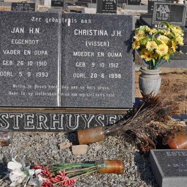 ESTERHUYSEN Jan H.N. 1910-1993 &amp; Christina J.H. VISSER 1912-1998 :: ESTERHUYSEN Jannie 1941-2004