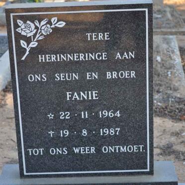 NIEUWOUDT Fanie 1964-1987