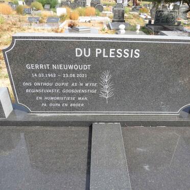 PLESSIS Gerrit Nieuwoudt, du 1962-2021