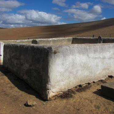 Western Cape, CALEDON district, Houtbaai 508, farm cemetery_01