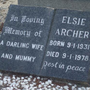 ARCHER Elsie 1931-1978