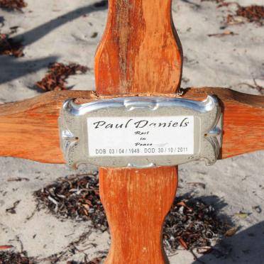 DANIELS Paul 1948-2011