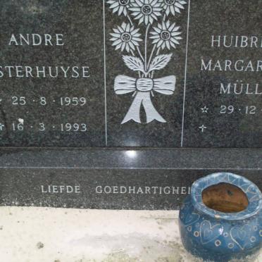 ESTERHUYSE Andre 1959-1993 :: MULLER Huibrecht Margaretha 1940-