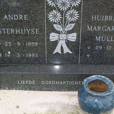 ESTERHUYSE Andre 1959-1993 :: MULLER Huibrecht Margaretha 1940-