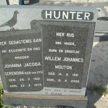 HUNTER Willem Johannes Mouton 1921-2002 &amp; Johanna Jacoba Gerendina VAN ZYL 1921-1973