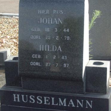 HUSSELMANN Johan 1944-1978 &amp; Hilda 1943-1997