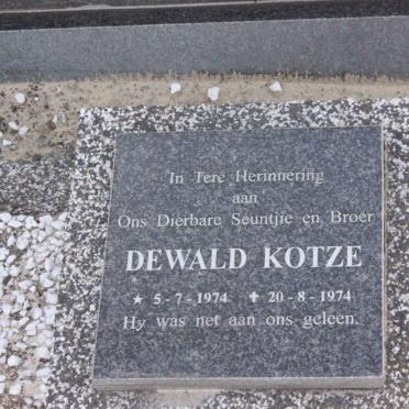 KOTZE Dewald 1974-1974