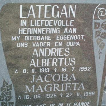 LATEGAN Andries Albertus 1919-1992 &amp; Jacoba Magrieta 1925-1999