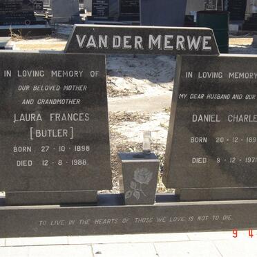 MERWE Daniel Charles, van der 1892-1971 &amp; Laura Frances BUTLER 1898-1988