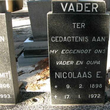MOSTERT Nicolaas E. 1898-1972 &amp; Helena SMIT 1906-1993