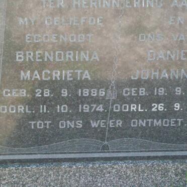 OORDT Daniel Johannes, van 1911-1980 &amp; Brendrina Magrieta 1886-1974