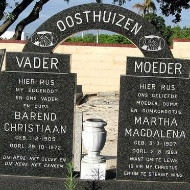 OOSTHUIZEN Barend Christiaan 1905-1972 &amp; Martha Magdalena 1907-1993