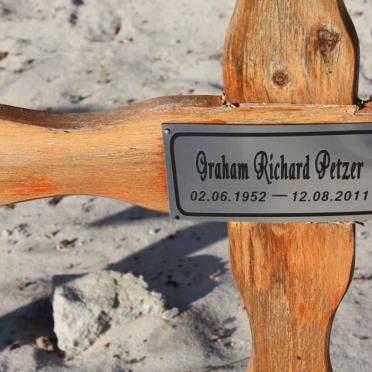 PETZER Graham Richard 1952-2011