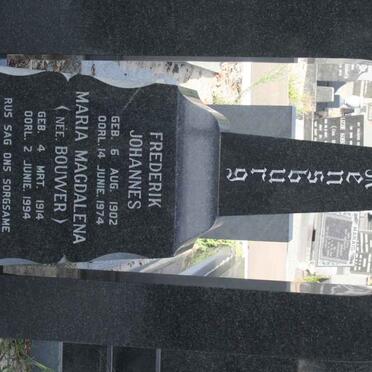 RENSBURG Frederik Johannes, J van 1902-1974 &amp; Maria Magdalena BOUWER 1914-1994