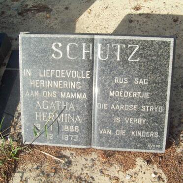 SCHUTZ Agatha Hermina 1886-1973