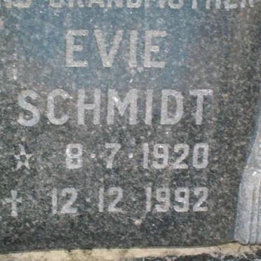 SCHMIDT Evie 1920-1992