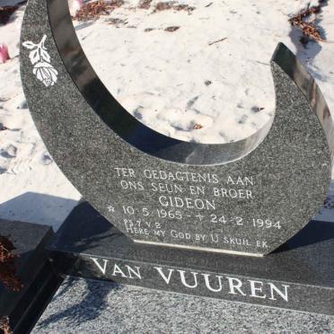 VUUREN Gideon, van 1965-1994