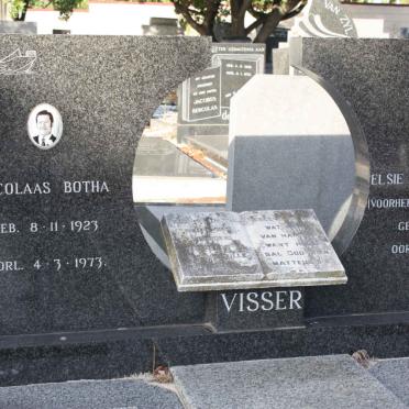 VISSER Nicolaas Botha 1923-1973 &amp; Elsie Ellena WESSELS voorheen VISSER nee NIELSEN 1925-1995