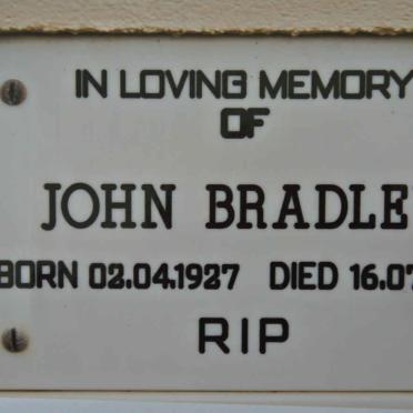 Western Cape, CAPE TOWN, Bergvliet, Holy Redeemer Catholic Church, memorial wall