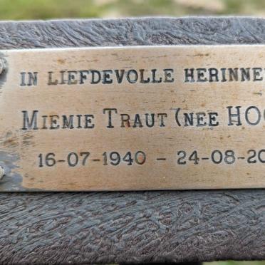 TRAUT Miemie nee HOON 1940-2002
