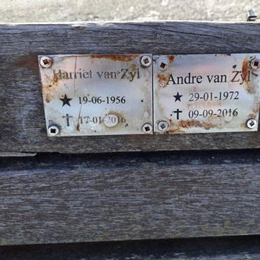 ZYL Harriet, van 1956-2016 :: VAN ZYL Andre 1972-2016